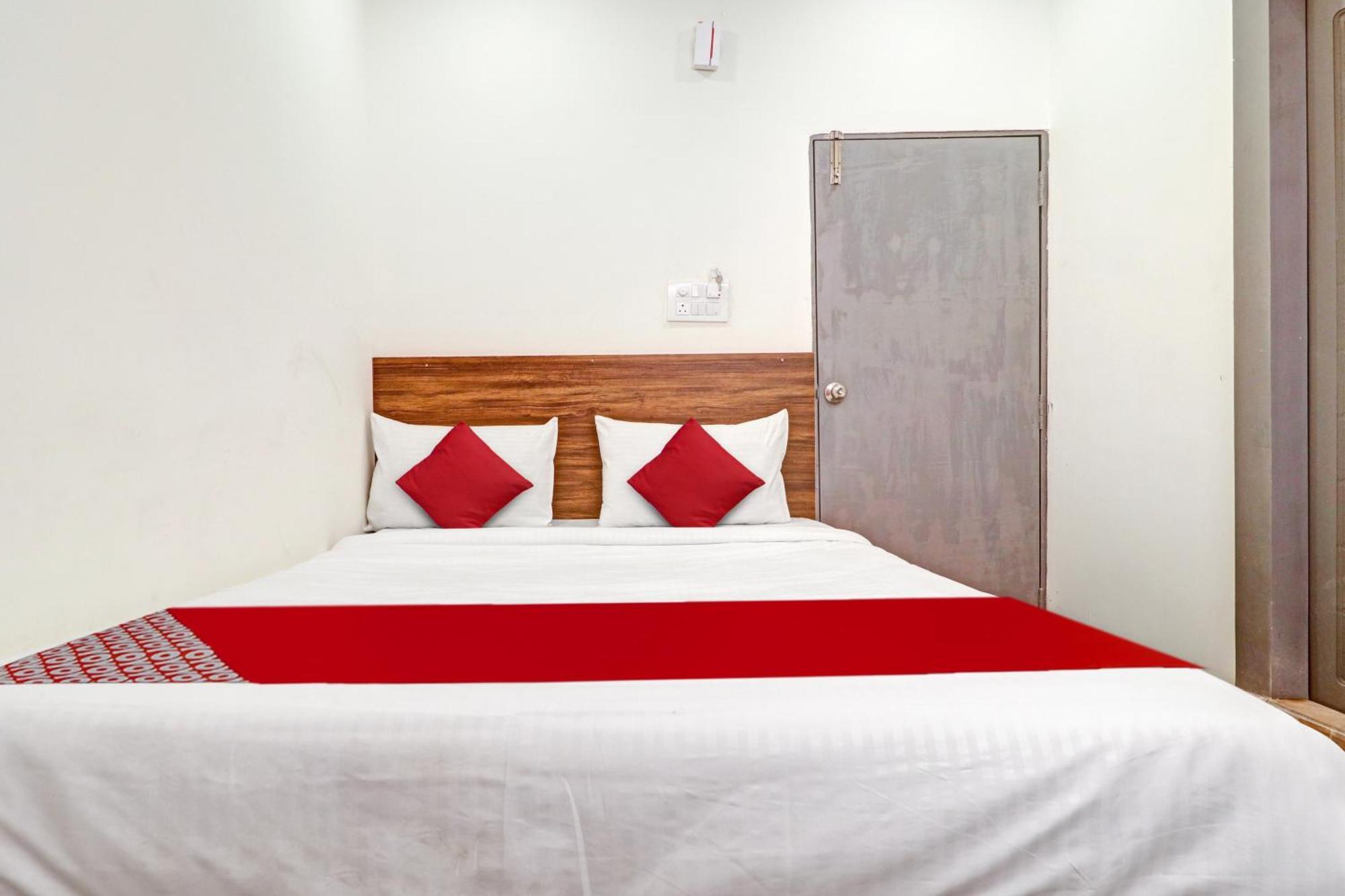 Hotel O Lavish Stay Sururnagar Ngoại thất bức ảnh