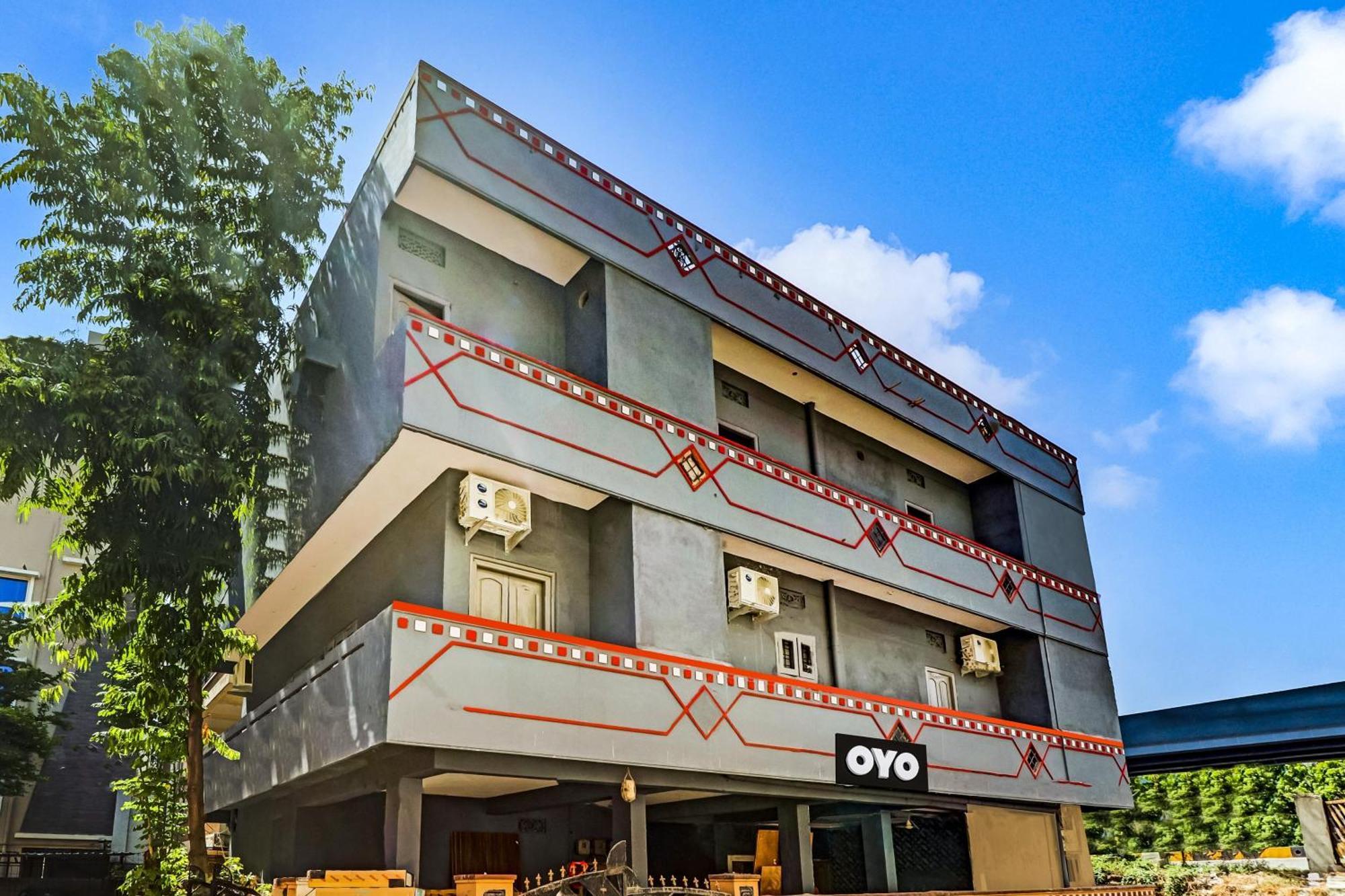 Hotel O Lavish Stay Sururnagar Ngoại thất bức ảnh